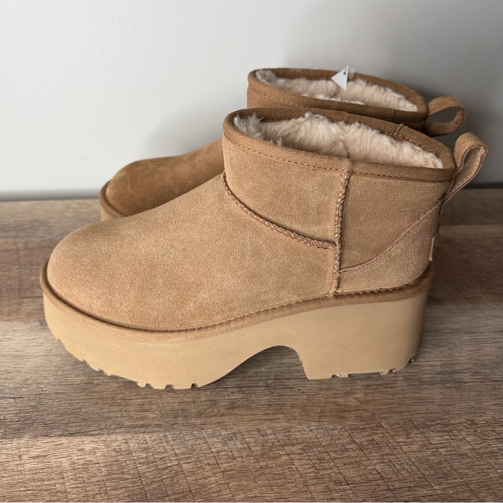 UGG New Authentic Classic Ultra Mini New Heights Chestnut Tan Platform Size 8 - Picture 4 of 13